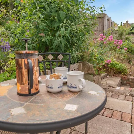 4 Bed In Oc-w084 *