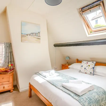 4 Bed In Oc-w084 *