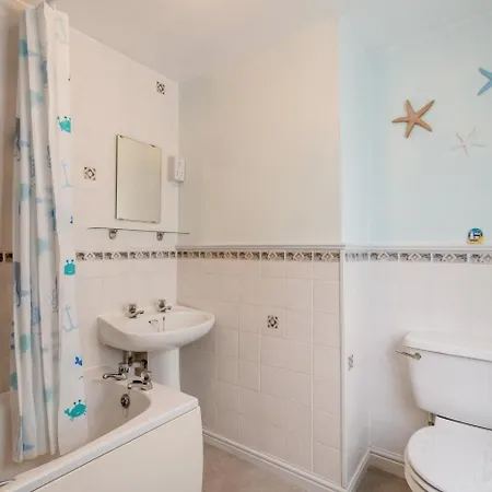 4 Bed In Oc-w084 *